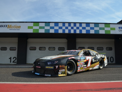 Závody NASCAR se letos v Mostě pojedou v listopadu