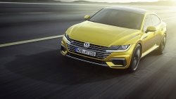 Nový Arteon je zlatou trofejí Volkswagenu