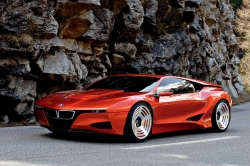 BMW hodlá postavit nové superauto. Vyrovná se konkurentům? 