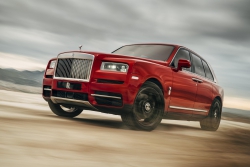 Rolls-Royce Cullinan: tři tuny, které ztotožňují vrchol luxusu