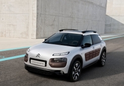 Citroën C4 Cactus oslní novými technologiemi