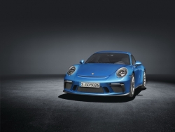 Porsche představilo 911 GT3 Touring Package