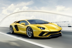 Lamborghini Aventador S: nová modernizovaná verze