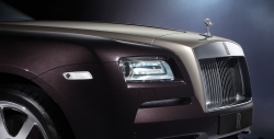 Rolls Royce Wraith jede v luxusu a výkonu